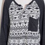  Black and White Print Baseball Tee Size Medium Women's Star Wars Top Photo 1