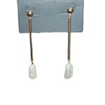 Torrid 🎄 Pearl Linear Earrings Photo 2