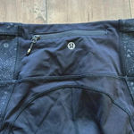 Lululemon  Run With The Sun Tight
Black / Pretty Lace Deep Coal Black Size 4 Photo 4