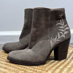 Lucky Brand embroidered leather suede ankle boots Photo 0