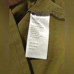 FIGS  Catarina One Pocket V-neck Scrub Top Olive Green
Size XS Photo 6