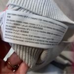 Abercrombie & Fitch • Abercrombie knit long sleeve top white medium Photo 3