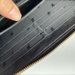 Kenneth Cole Black Leather Full Zip Wallet Gold Hardware Classic Womens Photo 6