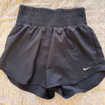 Nike  High-Waisted Shorts Dri-FIT 3" Brief Lined Photo 0