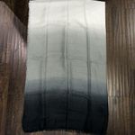 Cushnie et Ochs NWT Carly Oversized Ombre Scarf Photo 5