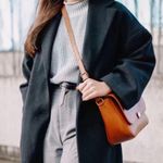 Madewell  Abroad Shoulder Bag tan One Size Photo 1