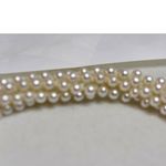 Source Unknown NIP Dainty Prom Bridal Party Twisted Layed Cream Faux Peart 6" Stretch Bracelet Photo 2