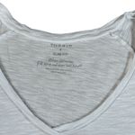 Torrid  Women’s White Slubbed V Neck Slim Fit Lettuce Sleeve-size 4 EUC! Photo 1