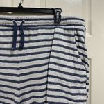 Old Navy beachy shorts navy stripe size 3X Photo 1
