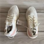 Adidas UltraDream DNA Sneaker Off White 7.5 NWT STITCH FIX Photo 1