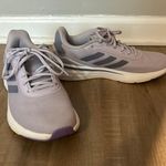 Adidas Tennis Shoes Photo 0