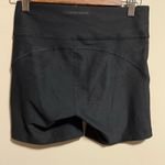 Outdoor Voices warmup 5” Biker Short- Size Small Photo 3