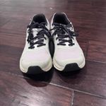 on cloud Women’s  Shoes Photo 3