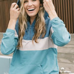 Sisstrevolution Womens Size M “Beach’s” Fall Surf Windbreaker Light Jacket EUC Blue Size M Photo 0