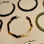 Lot Of 4 Hoop Costume Earrings Pierced Mix Photo 3