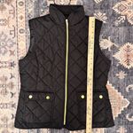 st. john's bay  Black Quilted Mid-weight Vest Gold Accents Women’s Size Medium Photo 9