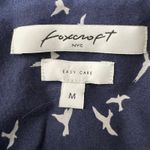 Foxcroft Womens Button Up Bird Shirt Size M Blue Contrast Cuff 3/4 Sleeve Photo 4