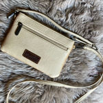 Wrangler  Cream Crossbody Bag Photo 0