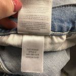 NWT Daily Blue Women's Hype Classic Cropped Jeans Size 27 Distressed Denim Photo 6