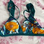 Cupshe tropical floral ruffle bikini Photo 2