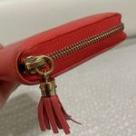 Gucci Vibrant Coral Leather Zippy Wallet Photo 4