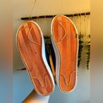 Nike Navy Round Top Flat with Orange details Sneakers Photo 4