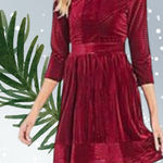 Copper Key  velvet berry ribbed stretch 3/4 waist zippered dress size small Photo 0