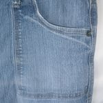 Bill Blass  5 32x25 Distressed Crop Straight Jeans Photo 9