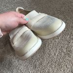 Time And Tru Time and True Comfort Knit Loafers Off-White / Bone Women's Size 8.5 Easy On Off Photo 2