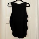 Beyond Yoga  Circle Side Cutout high low hem tank size small black Photo 2