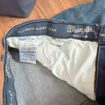 Wrangler  Jeans Photo 2