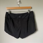 Athleta Athletic Black Run With It 3.5" Shorts Size Medium Photo 3