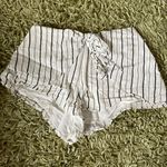 L'ATISTE Striped Shorts Photo 1
