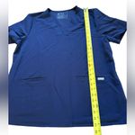 FIGS  Casma Three Pocket Scrub Top Navy Blue Womens XL Photo 5