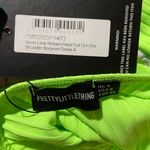 Pretty Little Thing s Dress Photo 2
