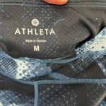 Athleta  Electric Sonar Blue Pattern Capri Size Medium Photo 4