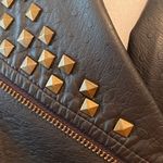 Christina Boy Meets Girl Black Veganleather Zipper Sleeveless Vest Size Small Black Photo 7