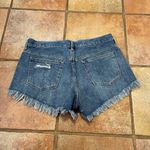 We The Free good vibrations cutoffs Photo 3