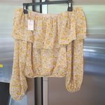 ASTR 💕 THE LABEL💕 Ruffle One Shoulder Top ~ Yellow Floral Print XS NWT Photo 5