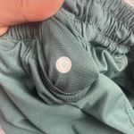 Lululemon shorts Photo 3