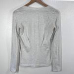 Lululemon Womens Gray V-Neck Long Sleeve Top Size 6 Wundermost Nulu Yoga Shirt Photo 1