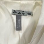 Eliza J  A Pea In The Pod Ivory Blazer Women’s Large Maternity Photo 1