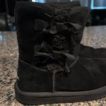 Koolaburra by Ugg  Black Victoria Short Boot Size 5 EUC #CL-92 Photo 3