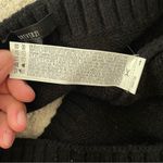 Forever 21  Knit Cropped Tube Top With Embroidered Flowers Black Size Medium Photo 4