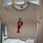 SheIn Lobster holding a martini glass cropped graphic top Photo 0