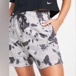 Nike Training Dri Fit Get Fit Fleece Heather Grey Tie Dye Shorts Womens Size XS Photo 1
