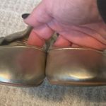Sam Edelman EUC  Gold Flats 9 🥰 Photo 1