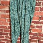 Nicole Miller 🌱 green joggers 🌱 Photo 0