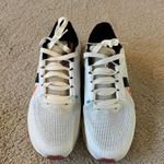 Nike Women’s Air Zoom Pegasus 40 'All Petals United' Photo 0