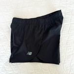 New Balance NWT  Core Run 5 Inch 5" Black Shorts Womens S Athletic Workout Gym Photo 3